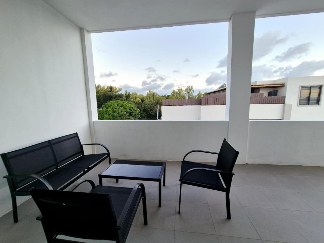 Skyview Apartment- Rooftop Penthouse With Sunset & Sea Views Flic en Flac Ngoại thất bức ảnh